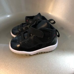Jordan 11’s Size 6 in toddlers